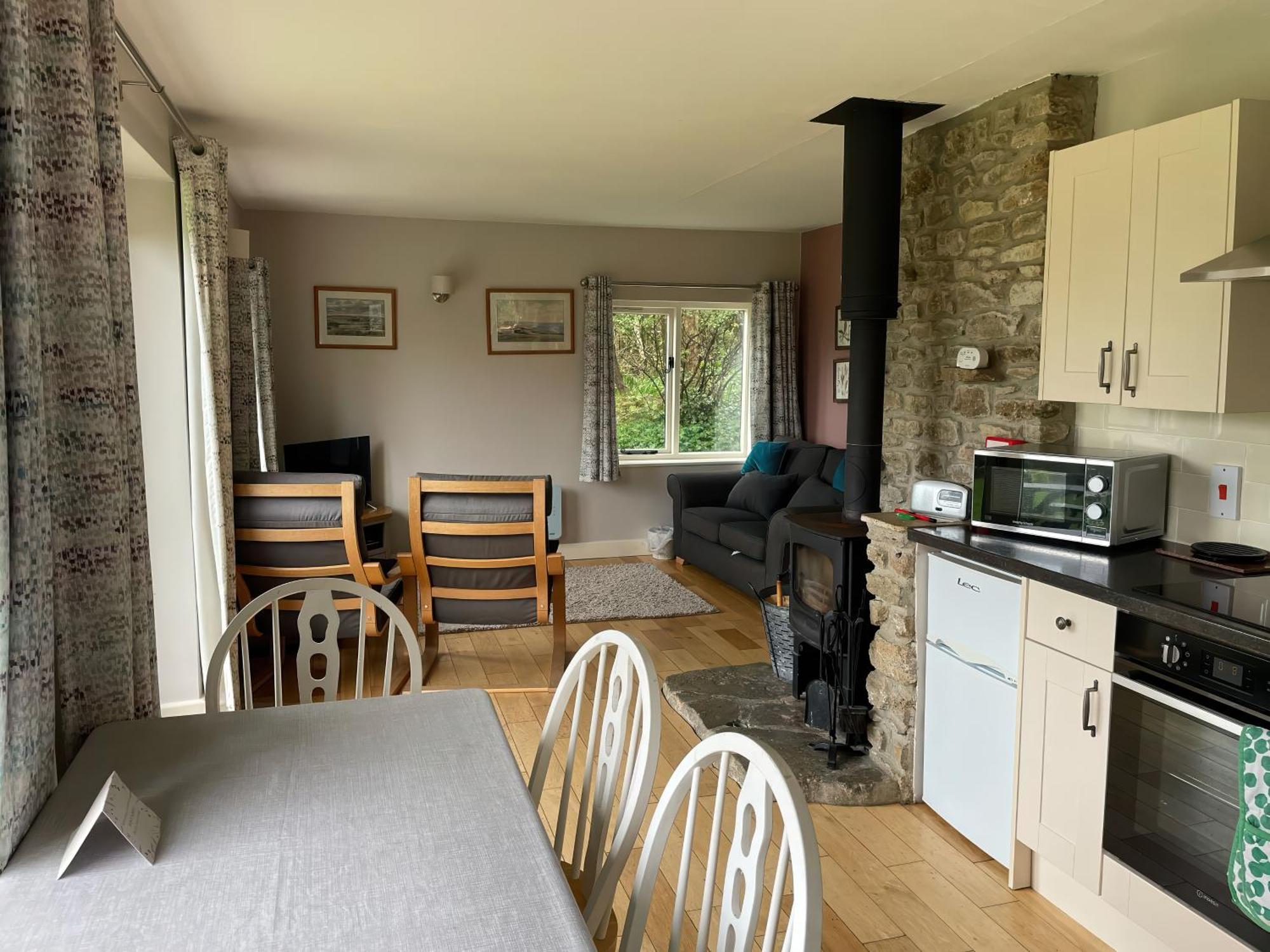 Whispering Pines Cottage Swyre Buitenkant foto